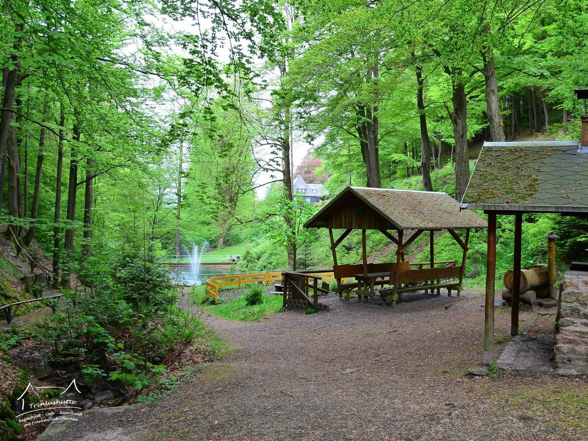 Die Triniushuette "Thueringens Schoenste Aussicht" Rauenstein Dış mekan fotoğraf
